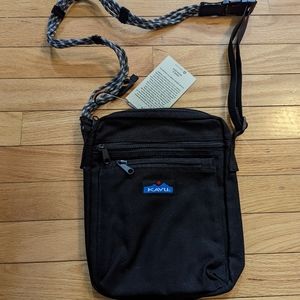 Kavu zippit crossbody bag